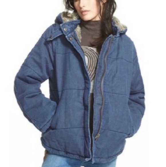 Free People Quilted Coat with fur - Picture 2 of 13